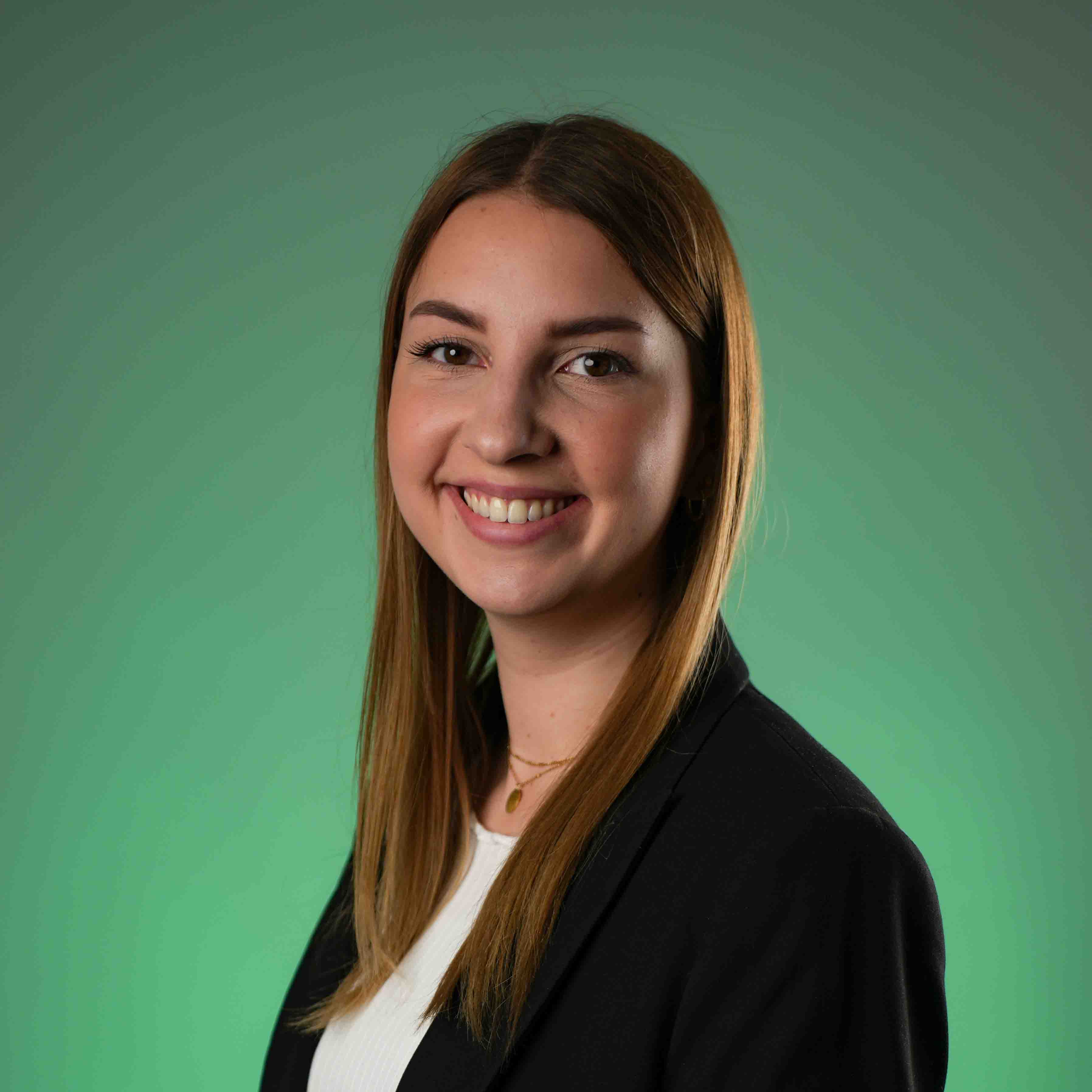 Frau Melissa Mildner